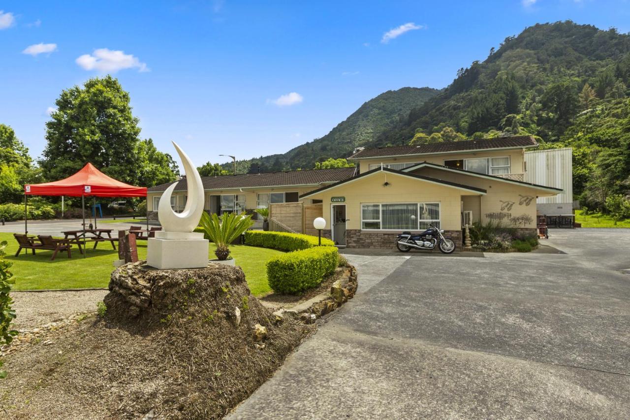 Te Aroha Motel エクステリア 写真